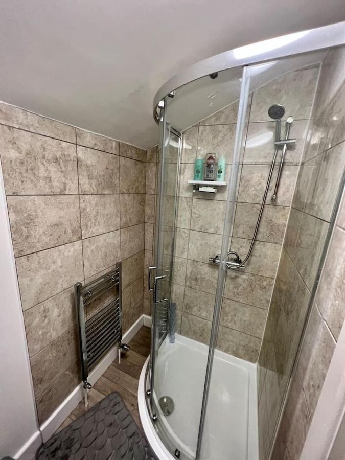4 Bedroom Terrace House Wellingborough Kültér fotó